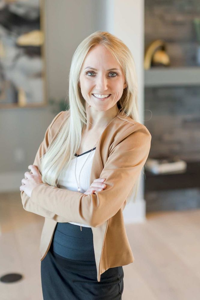 ALLEGORY Updated October 2024 25 Photos 521 E Locust St, Des