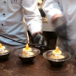 Chef-Sache - Live-Zubereitung des Bienenstock-Desserts