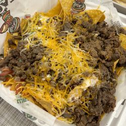 Paco’s Tacos - Super Nachos - no beans
