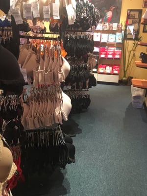 BRA TENDERS NYC by null