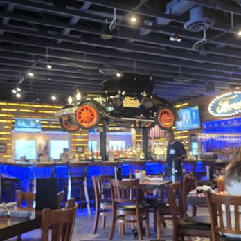 Ford's Garage Boynton Beach - Comfort Food Near Me - Boynton Beach, Florida