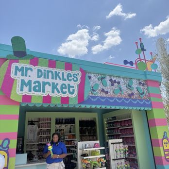 Universal Kids Resort - Amusement Parks Near Me - Frisco, Texas Universal Kids Resort - Amusement Parks Near Me - Frisco, Texas