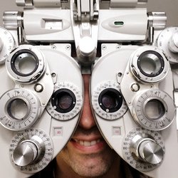 Art d'y Voir - Examen de la vue sur place.