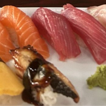 Sushi Tsuki - Salmon nigiri, eel nigiri, tuna nigiri, egg nigiri, shrimp nigiri - Japanese Near Me - Schaumburg, Illinois Sushi Tsuki - Salmon nigiri, eel nigiri, tuna nigiri, egg nigiri, shrimp nigiri - Japanese Near Me - Schaumburg, Illinois
