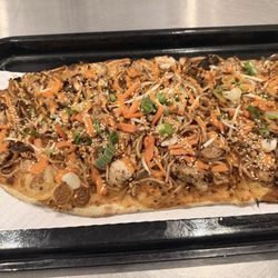 Love Pizza - Chowmain Pizza Korean BBQ sauce, Chicken, Bean sprout, carrot, roasted sesame seeds and green onion