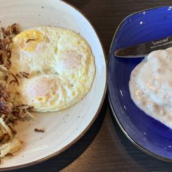 Empire Grill - Country Fried Steak - 9.0/10