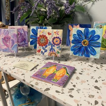 Eventful Splat & Craft Studio - Flowers - Paint & Sip Near Me - Meriden, Connecticut Eventful Splat & Craft Studio - Flowers - Paint & Sip Near Me - Meriden, Connecticut