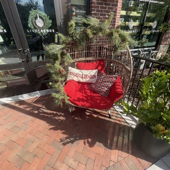 Sweetland Cake & Tea - The very Instagramable patio. - Patisserie/Cake Shop Near Me - Winter Garden, Florida