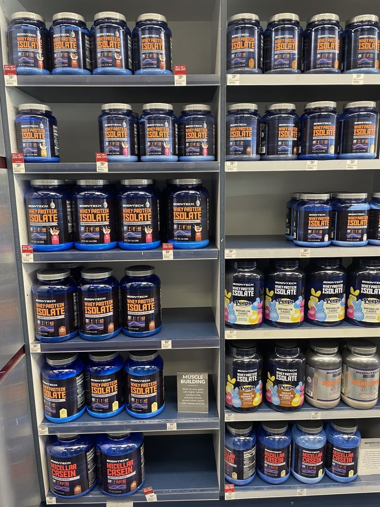 THE VITAMIN SHOPPE Updated September 2024 2201 East Fowler Ave