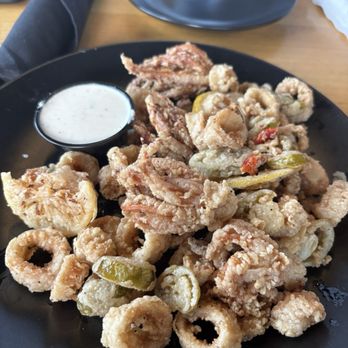 Summer House - Calamari - American Near Me - Rehoboth Beach, Delaware
