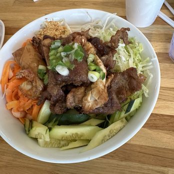 Pho 7 - House combo noodles - Vietnamese Near Me - Jacksonville, North Carolina