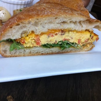 Little Branch Cafe - Breakfast & Brunch Near Me - Chicago, Illinois
