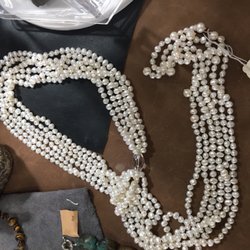 Hall n' Ash - 30's era pearl lariat style necklace (estate piece)