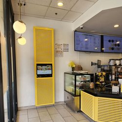 Sunright Tea Studio - Chino - Kiosk ordering