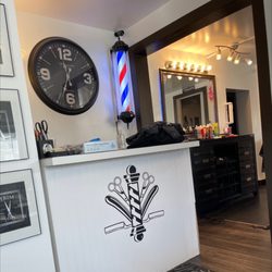 Goodwins Mills Barbershop
