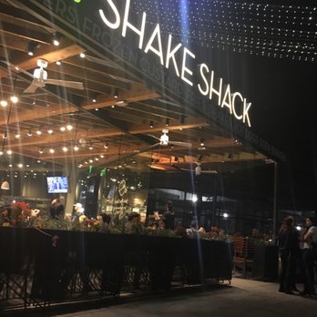 Shake Shack Century City Mall - 2nd Floor - The front of Shake Shack facing South - Fast Food Near Me - Los Angeles, California Shake Shack Century City Mall - 2nd Floor - The front of Shake Shack facing South - Fast Food Near Me - Los Angeles, California