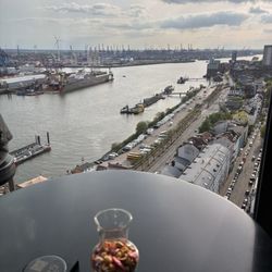 Skyline Bar 20up - View