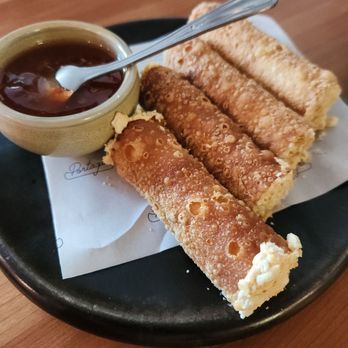 Portage - Shrimp filled canoli - Beer, Wine & Spirits Near Me - St. John's, Newfoundland and Labrador Portage - Shrimp filled canoli - Beer, Wine & Spirits Near Me - St. John's, Newfoundland and Labrador