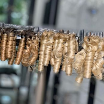 Thairapy PDX - Check out these tendrils.
We Love Curly Bonds! - Hair Extensions Near Me - Vancouver, Washington Thairapy PDX - Check out these tendrils.
We Love Curly Bonds! - Hair Extensions Near Me - Vancouver, Washington