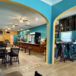 Taqueria jalos - Inside view of the restaurant