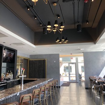 Grant Park Bistro - Very good interior design here; BRAVO! - New American Near Me - Chicago, Illinois