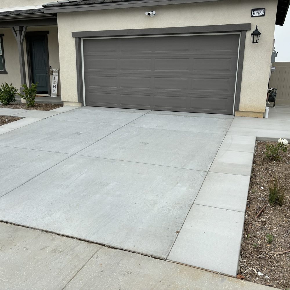 Tapia's Concrete Service - Driveway extension and side yard walkway. - Masonry/Concrete Near Me Tapia's Concrete Service - Driveway extension and side yard walkway. - Masonry/Concrete Near Me