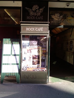 Rock Café by null