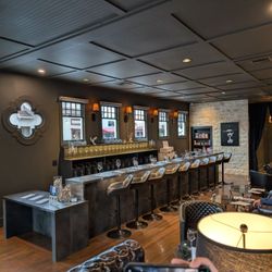 Cloak & Dagger Wines