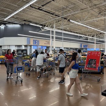 Walmart Supercenter - Department Stores Near Me - Orlando, Florida Walmart Supercenter - Department Stores Near Me - Orlando, Florida