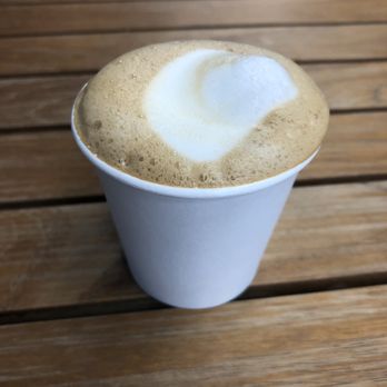 Las Olas Cafe - 4 oz. Cortadito - Cuban Near Me - Miami Beach, Florida
