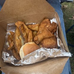 Porkey's BBQ - 3 piece fried chicken