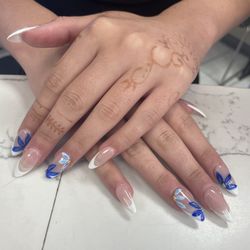 Queen & King Nail Salon