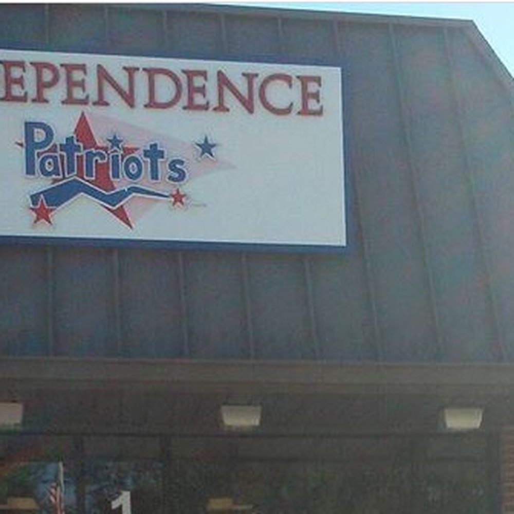 Independence Junior High Attendant - Independence Junior High School - Middle Schools & High Schools Near Me - Palos Heights, Illinois Independence Junior High Attendant - Independence Junior High School - Middle Schools & High Schools Near Me - Palos Heights, Illinois