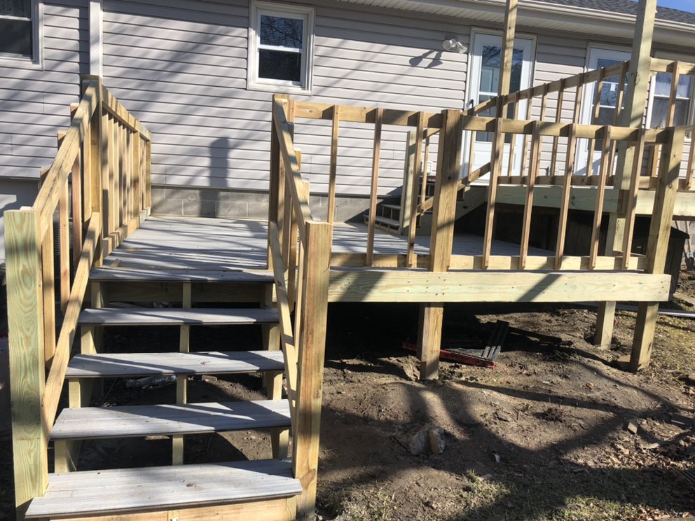 DUNTON’S PATIOS AND DECKS Virginia Beach, Virginia Decks & Railing