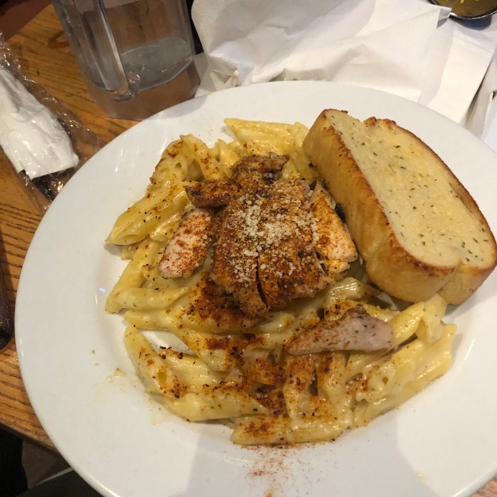 Chili's - American Near Me - Aurora, Colorado