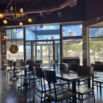 Potbelly - It's dead in here - Sandwiches Near Me - Irving, Texas