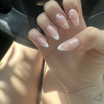 Golden Nails & Spa - Nail Salons Near Me - La Mesa, California Golden Nails & Spa - Nail Salons Near Me - La Mesa, California