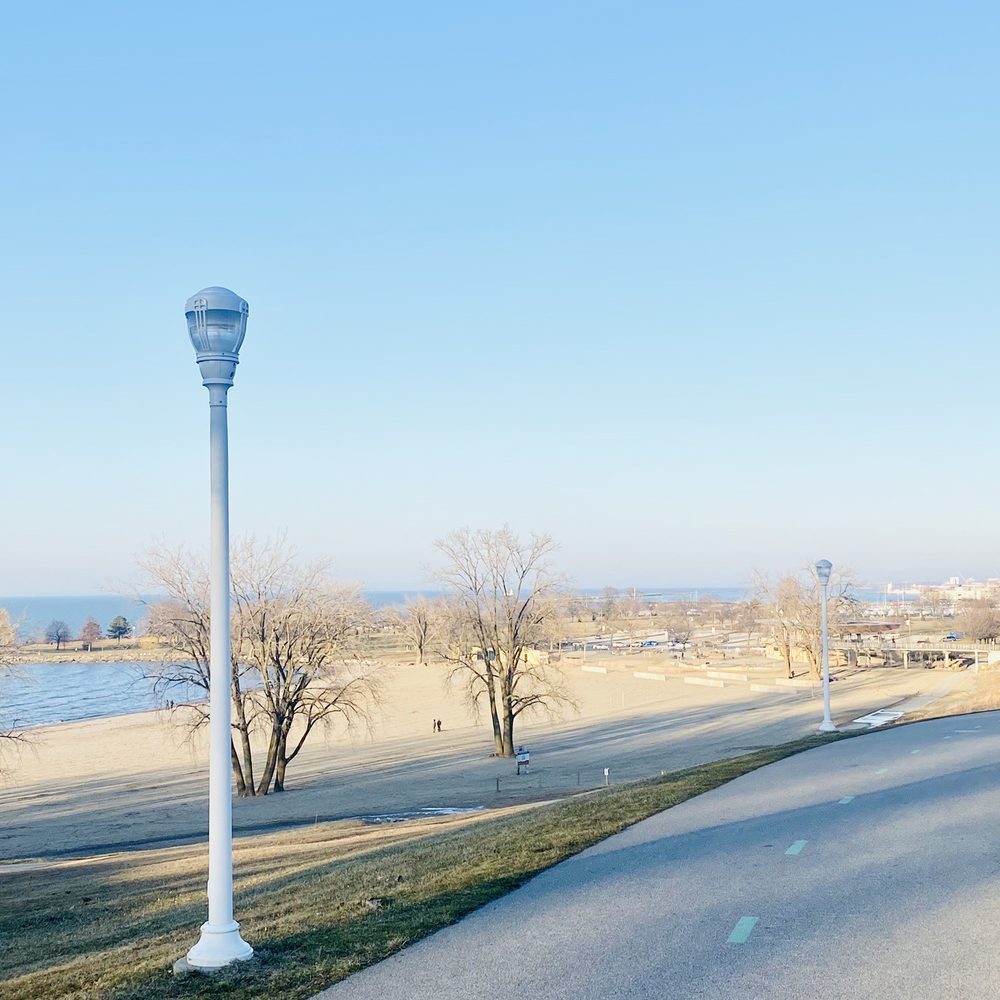 Edgewater Park - Sunday, 26/02/2023 -- Lake Erie in the background at Edgewater Park. - Parks Near Me - Cleveland, Ohio