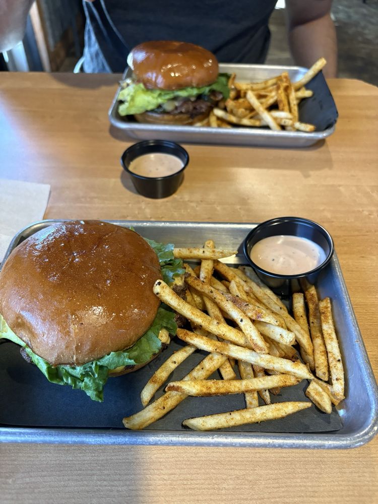 Tall Guys Burgers and Fries Logo