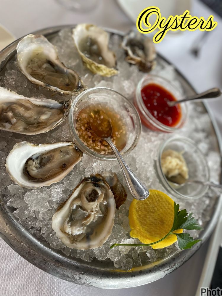 Eddie V's Prime Seafood photo 3