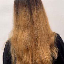 Paradise Beauty Salon - Before