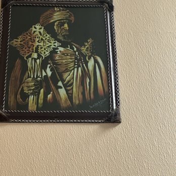 Mulu Ethiopian Restaurant - Nice art work - Ethiopian Near Me - Malden, Massachusetts Mulu Ethiopian Restaurant - Nice art work - Ethiopian Near Me - Malden, Massachusetts