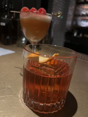 B-Side Cocktail Lounge by null