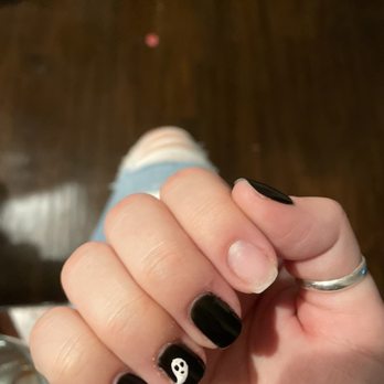 High Tech Nails - Nail Salons Near Me - Normal, Illinois