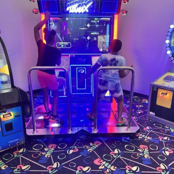 KidMania - Arcades Near Me - Plano, Texas