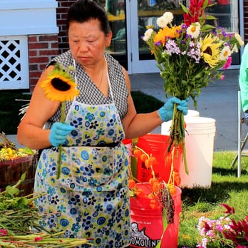 Kenosha HarborMarket - Flowers, too. - Farmers Market Near Me - Kenosha, Wisconsin