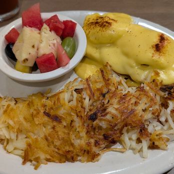 Longmont Brunch Club - Eggs Benedict - Breakfast & Brunch Near Me - Longmont, Colorado Longmont Brunch Club - Eggs Benedict - Breakfast & Brunch Near Me - Longmont, Colorado