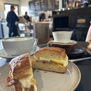 Calioh Coffee - Egg Biscuit Sami - Coffee & Tea Near Me - Moorpark, California