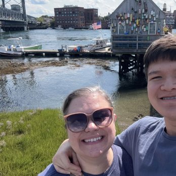 Buoy Shack - Seafood Near Me - Kittery, Maine