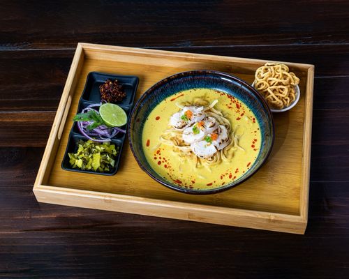SAOHA KHAO SOI THAI CUISINE by null